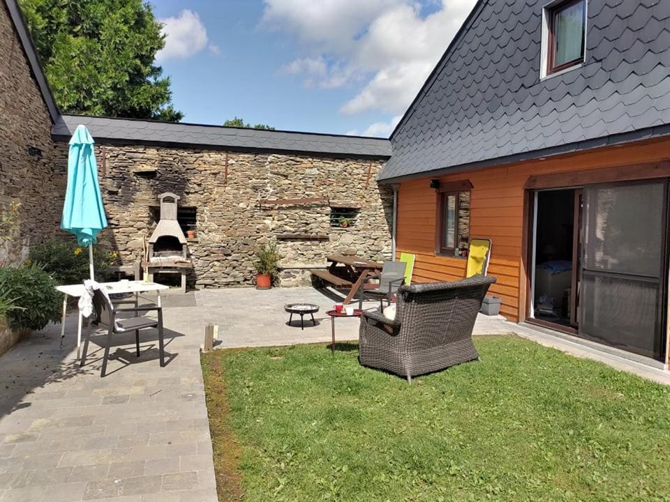 La Ferme Oubliee Villa Paliseul Luaran gambar